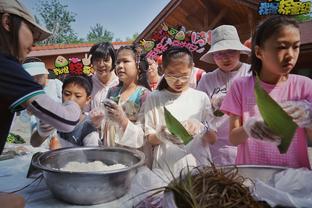 CIES年度十佳右后卫：沃克居首，莫利纳、脆皮二三位，阿诺德第五